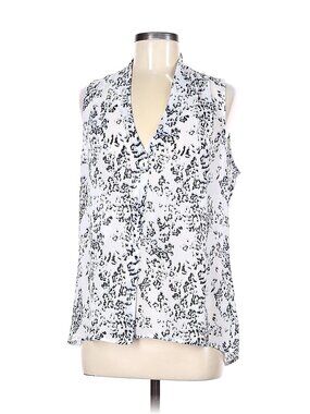 Rose & Olive Sleeveless Blouse Size XS Blue & White Animal Print Womens Top